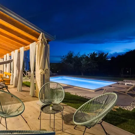 Stella Polaris Stuti